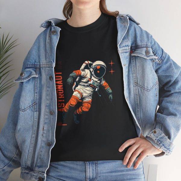 Astronaut Black Color T-Shirt For Unisex Heavy Cotton Tee