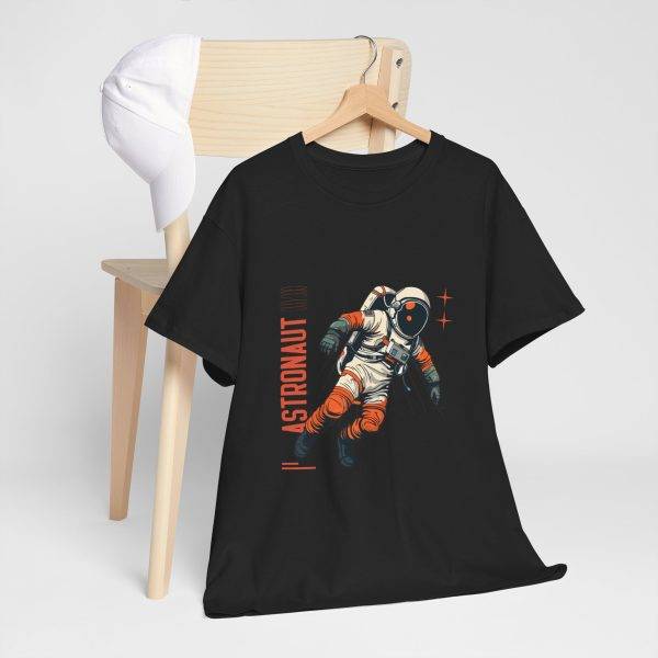 Astronaut Black Color T-Shirt For Unisex Heavy Cotton Tee