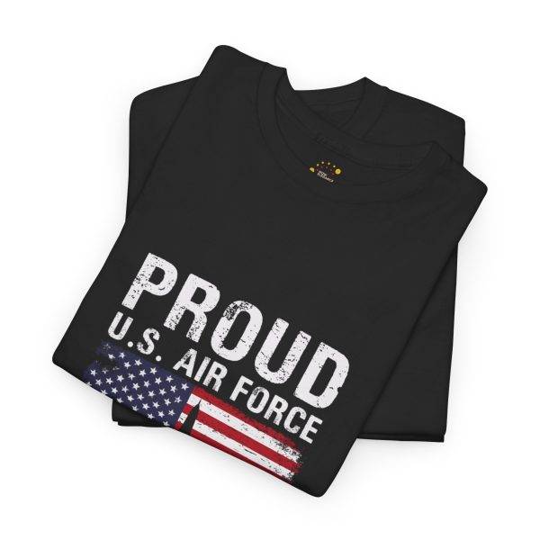 Proud U.S. Air Force Mom Unisex Heavy Cotton Tee